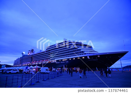Cruise ship Westerdam waiting to depart 137874461