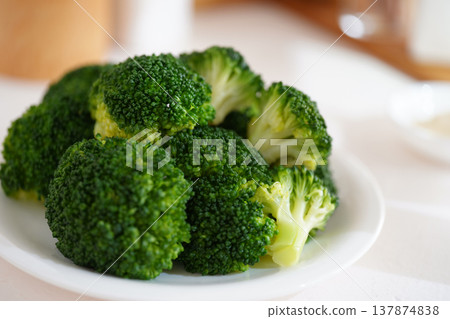 西蘭花 137874838