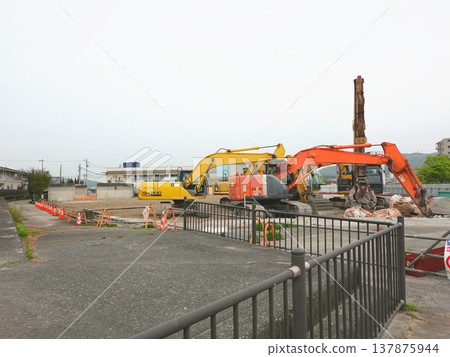 挖土機拆除作業 02 137875944