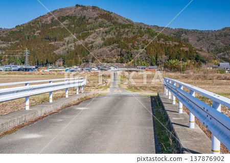 Rural scenery of Nishiasaimachi, Lake Biwa, Nagahama City, Shiga Prefecture Rural scenery of Nishiasaimachi, Lake Biwa, Nagahama City, Shiga Prefecture 137876902