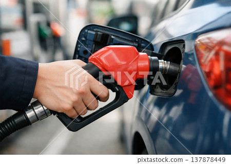 Self-service refueling 137878449