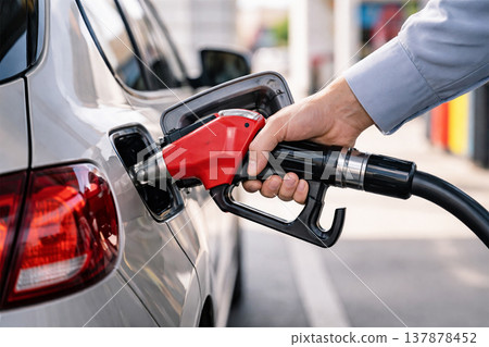 Self-service refueling 137878452