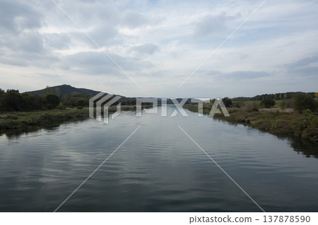 Han River bike path Han River bike path 137878590