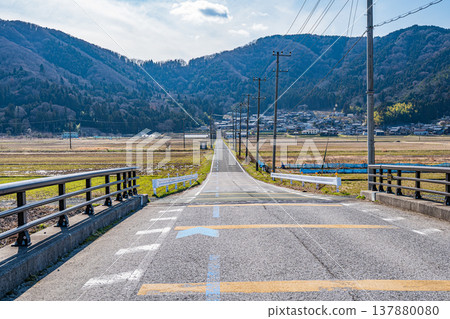 Rural scenery of Nishiasaimachi, Lake Biwa, Nagahama City, Shiga Prefecture Rural scenery of Nishiasaimachi, Lake Biwa, Nagahama City, Shiga Prefecture 137880080