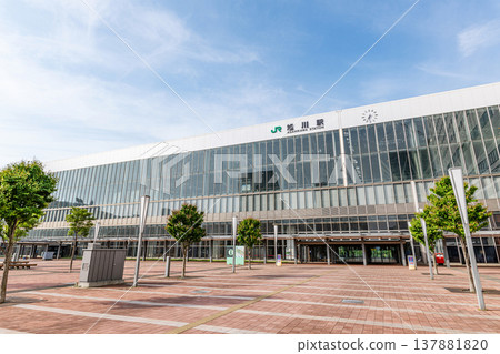 北海道旭川市，旭川的門戶，晴天時JR旭川站（北口） 137881820