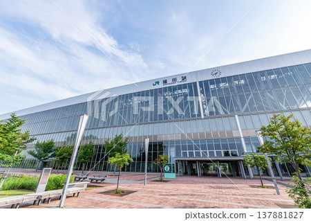 北海道旭川市，旭川的門戶，晴天時JR旭川站（南口） 137881827