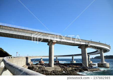 串本大橋【和歌山縣東牟婁郡串本町】 137882985