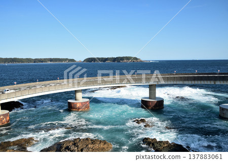 串本大橋（津屋島景色）【和歌山縣東牟婁郡串本町】 137883061