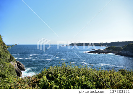 View towards Cape Shionomisaki from Kushimoto Bridge [Kushimoto Town, Higashimuro District, Wakayama Prefecture] 137883131
