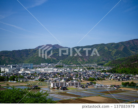 View of the Matsumoto Plain from Kobo-yama Tumulus 137883979