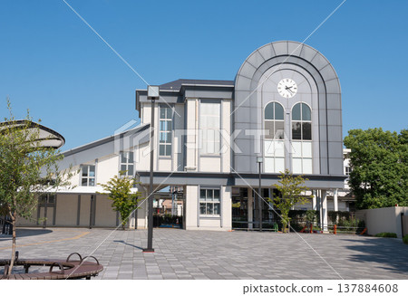 Station front scenery - Tatebayashi Station 137884608