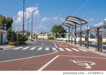 Station front scenery - Tatebayashi Station 137884612