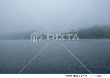 Han River bike path 137885332