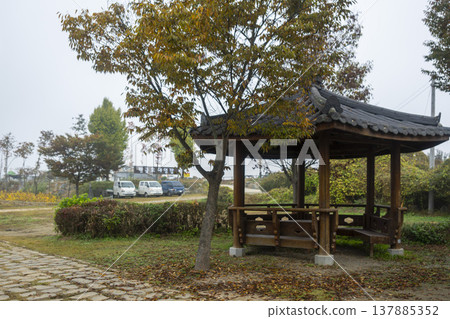 Han River bike path Han River bike path 137885352