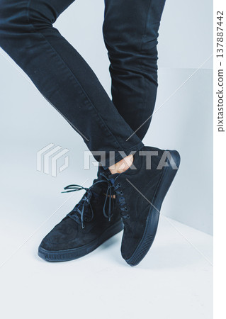 Men's casual shoes in black color made of genuine leather, men on shoes in black lace shoes. High quality photo Men's casual shoes in black color made of genuine leather, men on shoes in black lace shoes. High quality photo 137887442