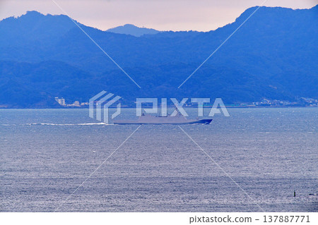 Japan Maritime Self-Defense Force, Uraga Channel, Yubetsu, FFM-8 destroyer Japan Maritime Self-Defense Force, Uraga Channel, Yubetsu, FFM-8 destroyer 137887771
