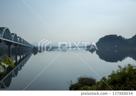 Han River bike path Han River bike path 137888034