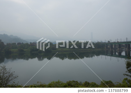 Han River bike path Han River bike path 137888799