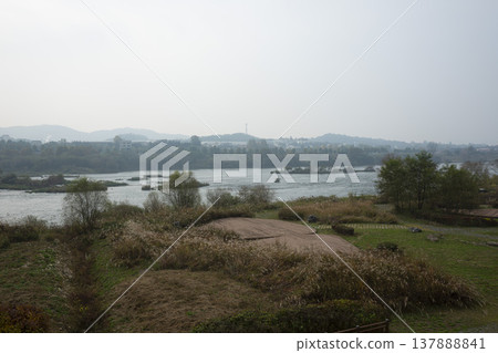 Han River bike path Han River bike path 137888841
