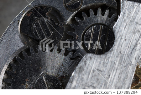old clockwork, metal gears close up 137889294