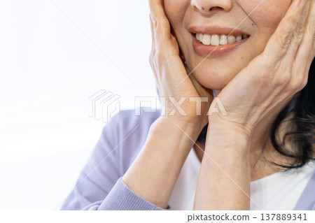 高級女性的美麗形象 高級女性的美麗形象 137889341