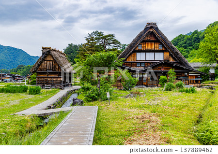 岐阜縣白川鄉的風景 137889462
