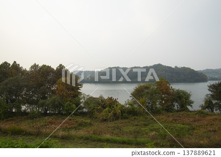 Han River bike path Han River bike path 137889621