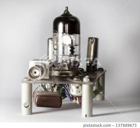 vacuum tube, retro radio lamp vacuum tube, retro radio lamp 137889673