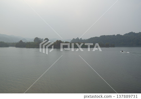 Han River bike path Han River bike path 137889731