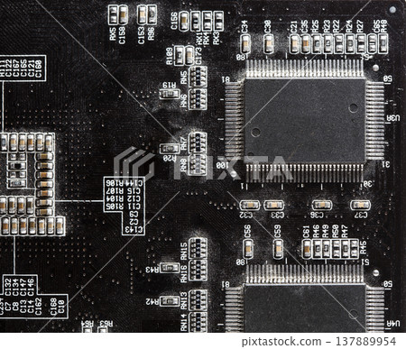 chip, high-resolution photo chip, high-resolution photo 137889954