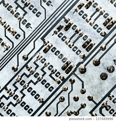 chip, high-resolution photo 137889990