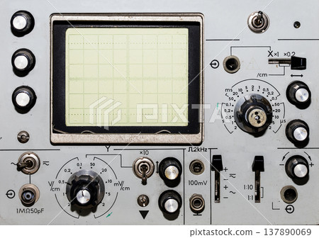 radios oscilloscope 137890069