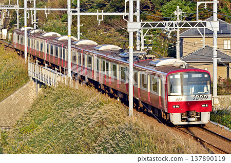 Keikyu Kurihama Line, YRP Nobi - Keikyu Nagasawa, Keikyu 1000 series, 1025 formation Keikyu Kurihama Line, YRP Nobi - Keikyu Nagasawa, Keikyu 1000 series, 1025 formation 137890119
