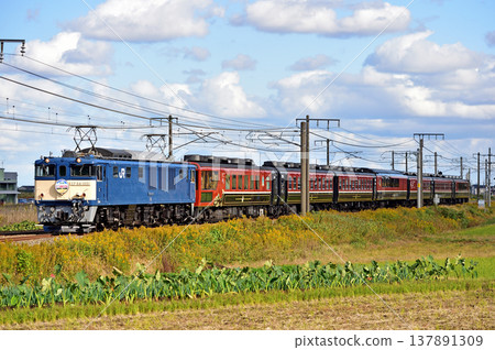 信越本線、羽湯田～田上、JR東日本、EF64-1051（長岡）+12系（新津）、EL上越線美食之旅 137891309