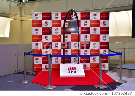 Bells listed on the Tokyo Stock Exchange Bells listed on the Tokyo Stock Exchange 137892457