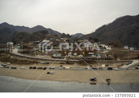 Saejae Bicycle Path 137893021