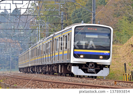 Sōbu Main Line, Yotsukaidō - Monoi, JR East, 209 series, C422 formation (Makuhari) 137893854