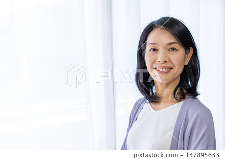 高級女性的美麗形象 高級女性的美麗形象 137895633