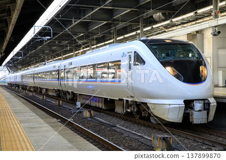 683 series Limited Express Shirasagi stopped at Nagoya Station 137899870