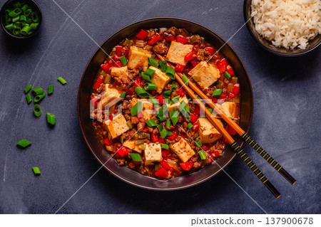 Mapo tofu, tofu in spicy mincemeat sauce. 137900678