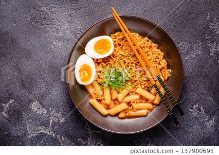Spicy Rapokki - Korean tteokbokki rice cake and ramen noodle. Spicy Rapokki - Korean tteokbokki rice cake and ramen noodle. 137900693