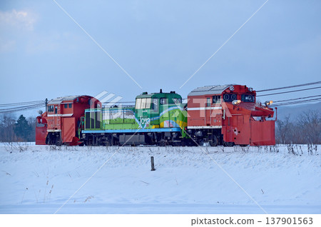 Sekihoku Main Line, Ikagyu - Aibetsu, JR Hokkaido, DE15-1534 (Asahikawa), Regular snow removal train, Regular snowplow, Russell Sekihoku Main Line, Ikagyu - Aibetsu, JR Hokkaido, DE15-1534 (Asahikawa), Regular snow removal train, Regular snowplow, Russell 137901563