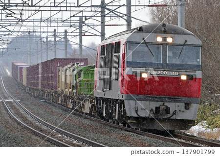 千歲線島松-北廣島JR Freight DF200-110（Goryokaku） 137901799