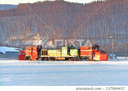 Sekihoku Main Line, Aibetsu - Naka-Aibetsu, JR Hokkaido, DE15-1534 (Asahikawa), Regular snow removal train, Russell, Regular snow removal Sekihoku Main Line, Aibetsu - Naka-Aibetsu, JR Hokkaido, DE15-1534 (Asahikawa), Regular snow removal train, Russell, Regular snow removal 137904457