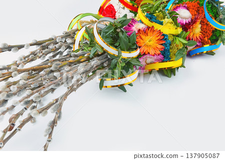 willow Sunday background of willow branches, willow bouquets. Easter top view. place for text willow Sunday background of willow branches, willow bouquets. Easter top view. place for text 137905087