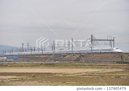 東海道新幹線、小田原～新橫濱、JR東海/JR西日本、N700A系列、希望號、兒玉號、光號 137905479