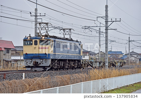 Tohoku Main Line, Kurihashi - Higashi-Washinomiya, JR Freight, EF65-2068 (Shin-Tsurumi) 137905834