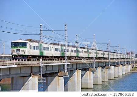 東海道幹線茅崎平塚 JR 東日本 185 系列 A3 隊形（大宮） 舞者 137906198