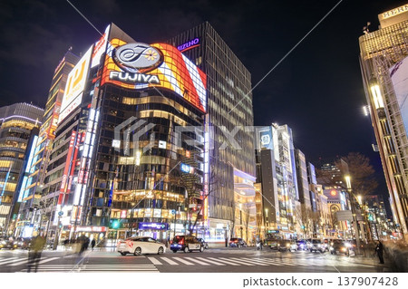 Night view of Ginza, Tokyo (Sukiyabashi intersection) Night view of Ginza, Tokyo (Sukiyabashi intersection) 137907428