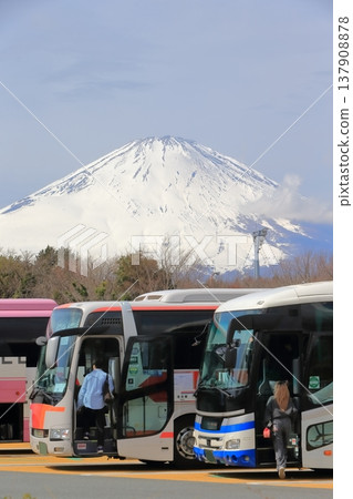 Mount Fuji and a tour bus Mount Fuji and a tour bus 137908878